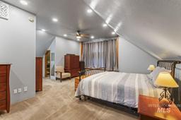 listing-thumbnails
