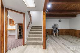 listing-thumbnails