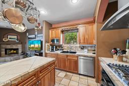listing-thumbnails