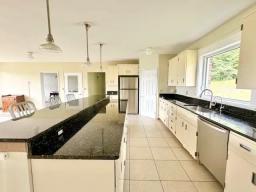 listing-thumbnails