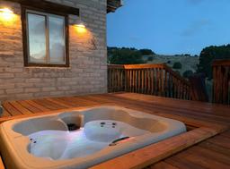 listing-thumbnails
