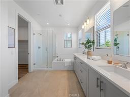 listing-thumbnails