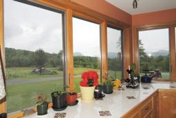 listing-thumbnails