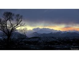 listing-thumbnails