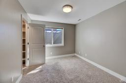 listing-thumbnails