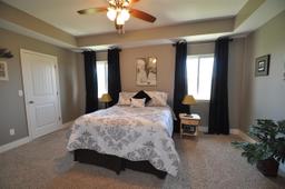 listing-thumbnails
