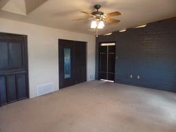 listing-thumbnails
