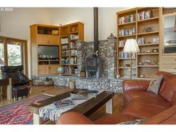 listing-thumbnails