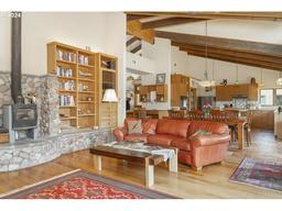 listing-thumbnails