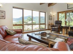 listing-thumbnails