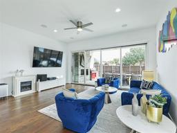 listing-thumbnails