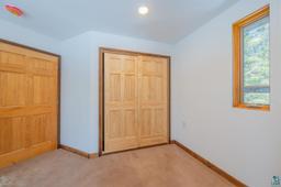 listing-thumbnails