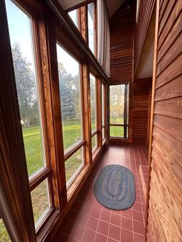 listing-thumbnails