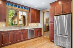 listing-thumbnails