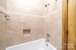 listing-thumbnails