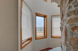 listing-thumbnails
