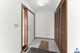 listing-thumbnails