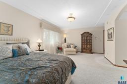 listing-thumbnails