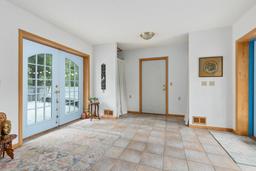 listing-thumbnails