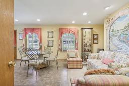 listing-thumbnails