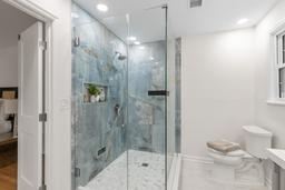 listing-thumbnails
