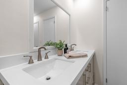 listing-thumbnails