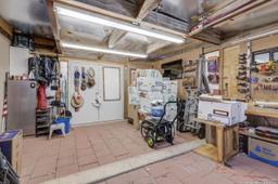listing-thumbnails