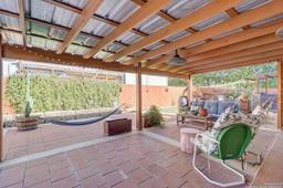 listing-thumbnails