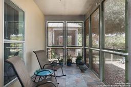 listing-thumbnails