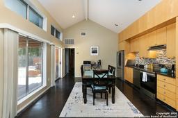 listing-thumbnails