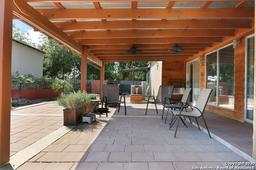 listing-thumbnails
