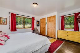 listing-thumbnails