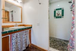 listing-thumbnails