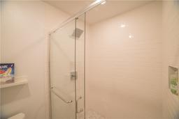 listing-thumbnails