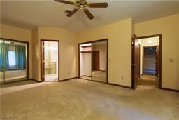 listing-thumbnails