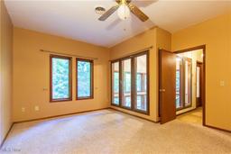 listing-thumbnails