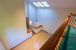 listing-thumbnails