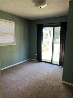 listing-thumbnails