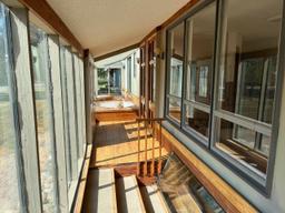 listing-thumbnails