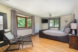 listing-thumbnails
