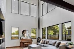 listing-thumbnails