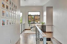 listing-thumbnails