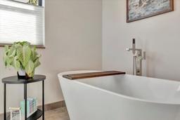 listing-thumbnails
