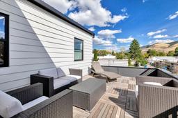 listing-thumbnails