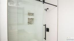 listing-thumbnails