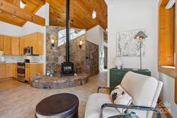 listing-thumbnails