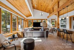 listing-thumbnails