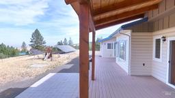 listing-thumbnails