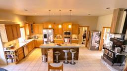 listing-thumbnails