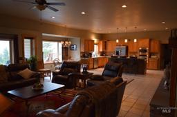 listing-thumbnails